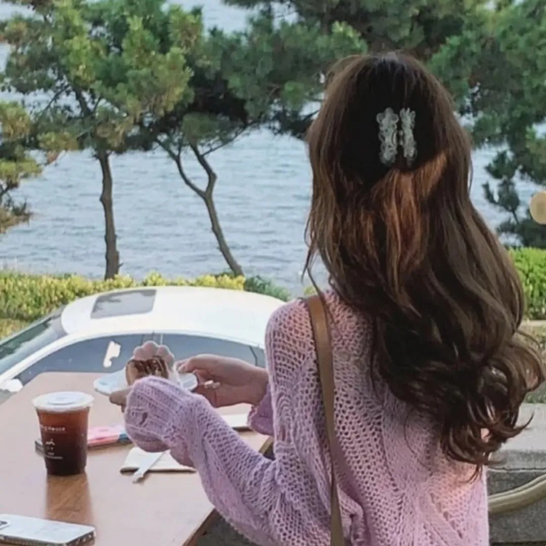 钢铁少女团2海报
